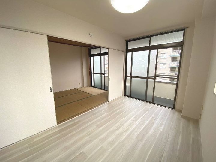 サンローズマンション若葉の居間