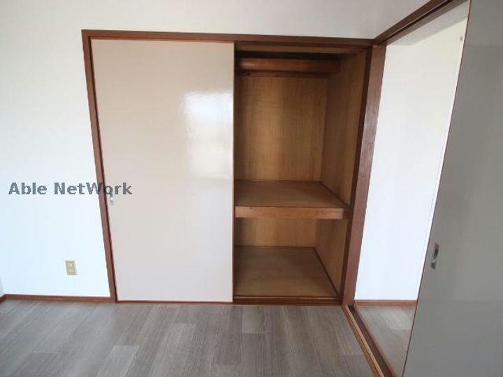 ハイツナガトモIIの内装