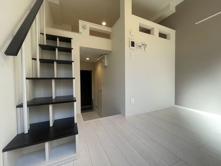 IRORI生田の居間