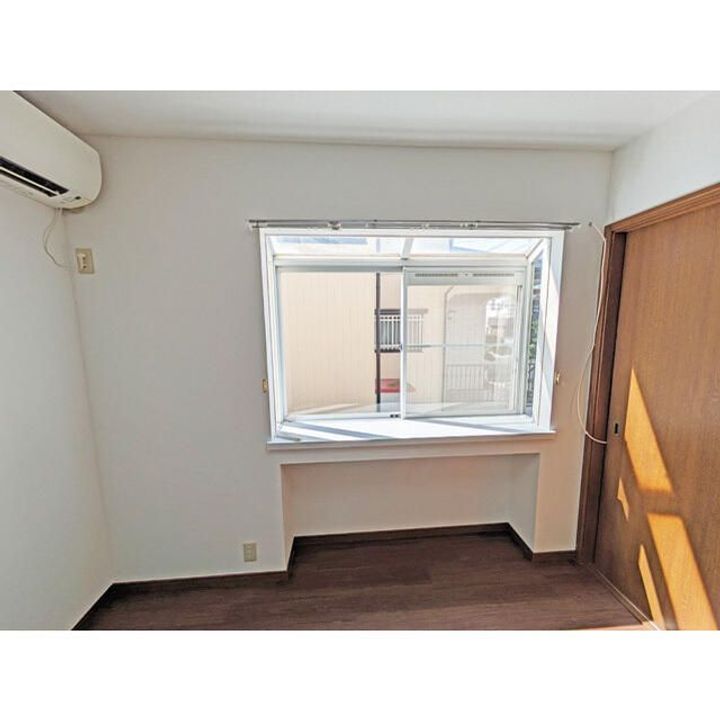 神奈川県横須賀市湘南鷹取1(一戸建)の賃貸物件の内装