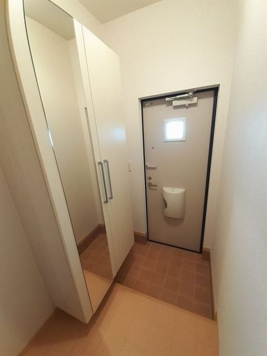 福岡県久留米市東合川新町(アパート)の賃貸物件の玄関
