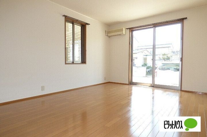 長野県長野市篠ノ井小森(一戸建)の賃貸物件の居間