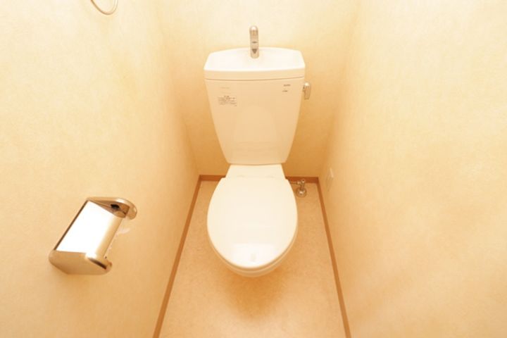 第32友建ビルの内装