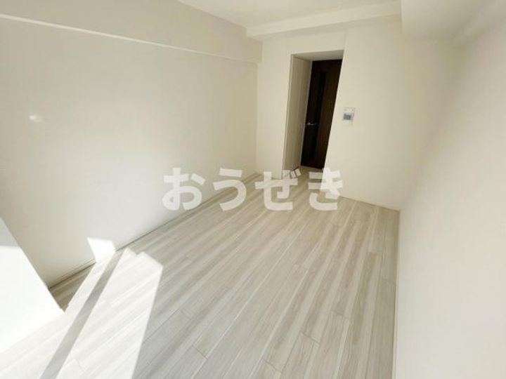 ガーラ・プレシャス横浜鶴見の居間