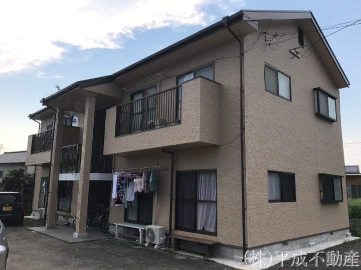 ハイツ嶋本の外観