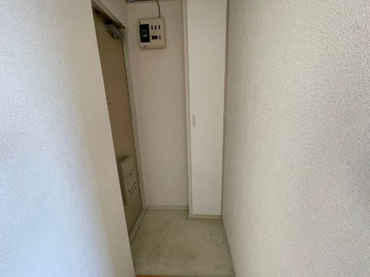 クリスタル浦和の玄関