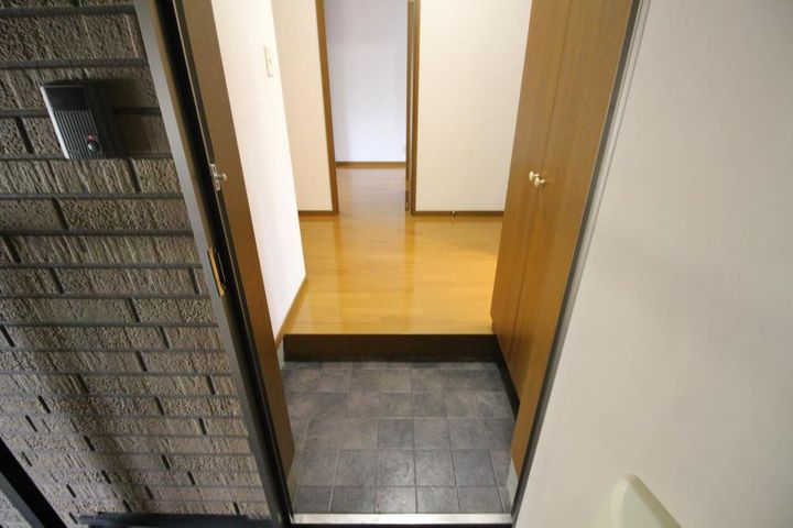 サンパティークIIの玄関