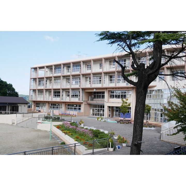 UR枝光の周辺