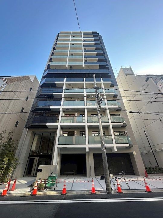 ZOOM神田の外観