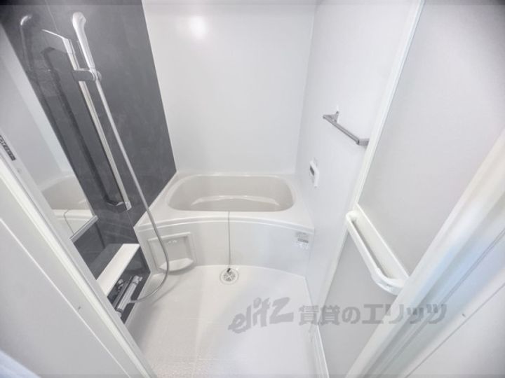 ウエストコミタリア3の風呂