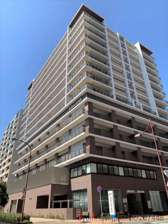シャルマン御屋敷通の周辺