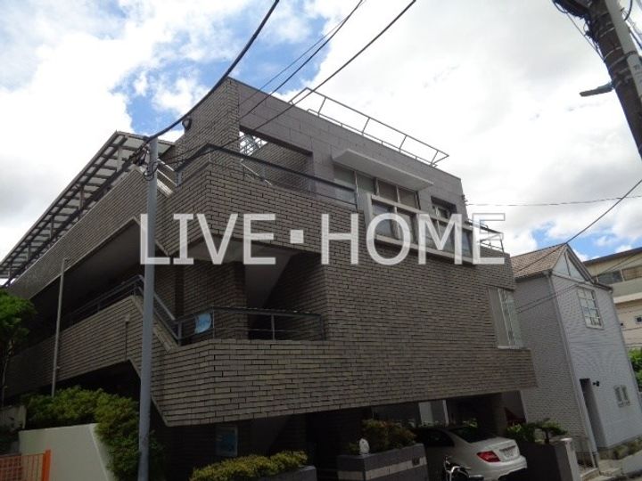東京都杉並区南荻窪4(マンション)の賃貸物件の外観
