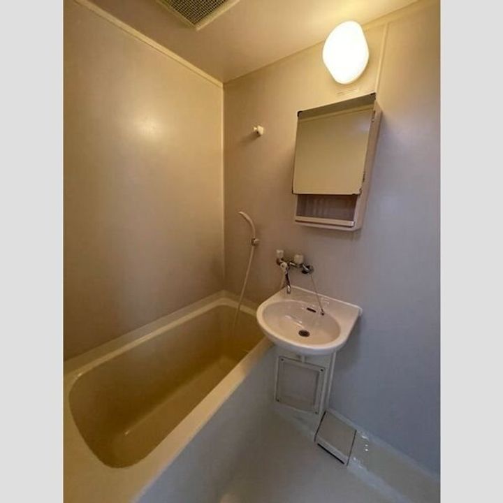 浅井ビルの風呂