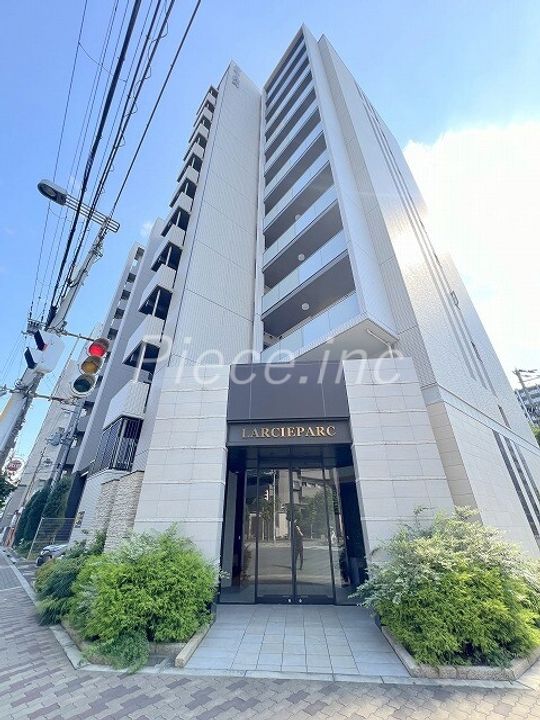 ラルシェパルク新大阪の外観