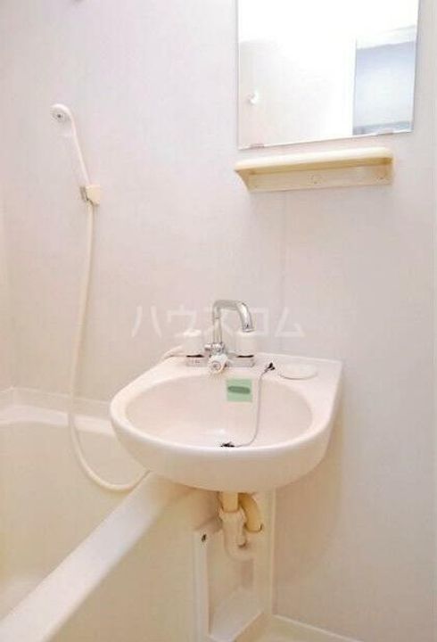 ローレル三ツ輪の内装