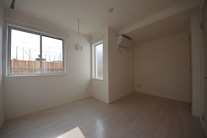 東京都世田谷区宮坂2(アパート)の賃貸物件の居間