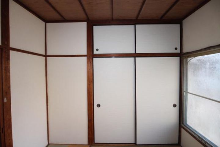 岡田アパートの内装