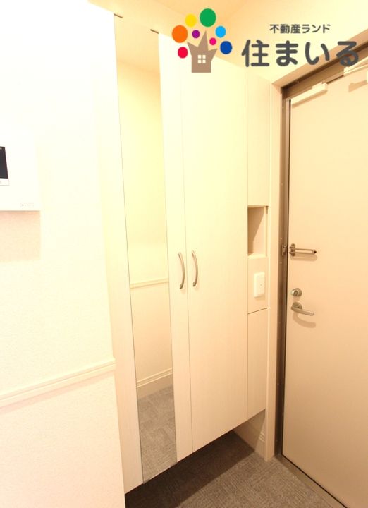 愛知県名古屋市南区六条町1(アパート)の賃貸物件の玄関