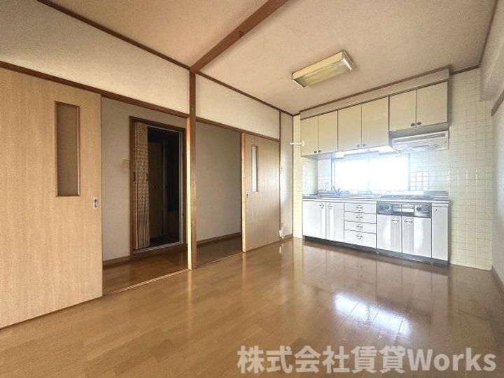 徳島サンハイツの居間