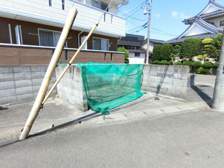 パインコートIIの地図