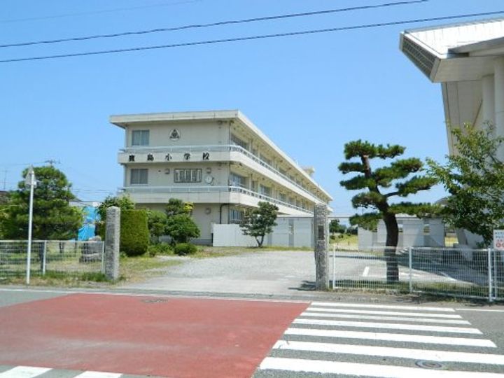 ヴューテラス リオ Cの周辺