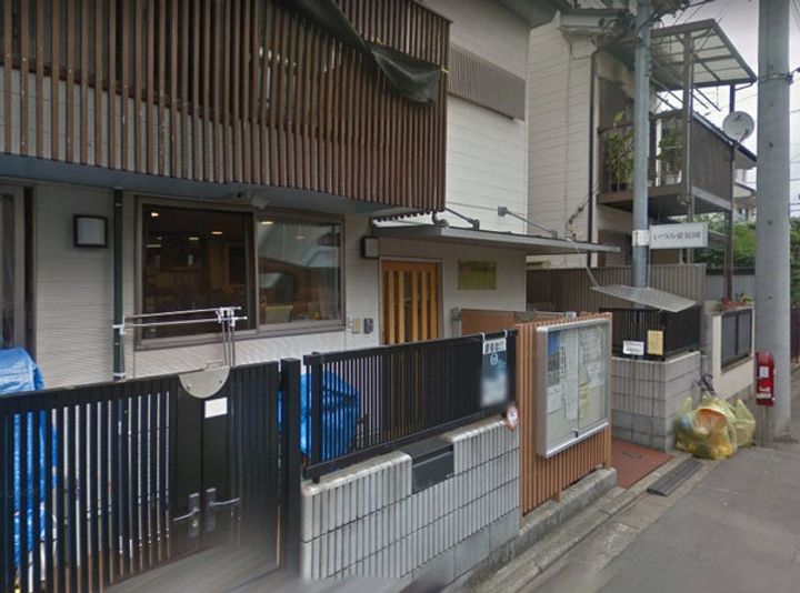 グレースコートの周辺