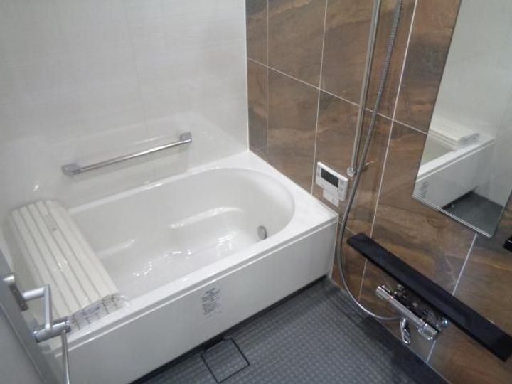 ル・シェモア浜松中央の風呂