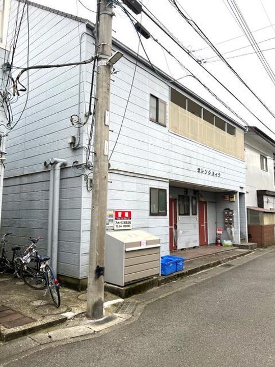 オレンジハイツの外観