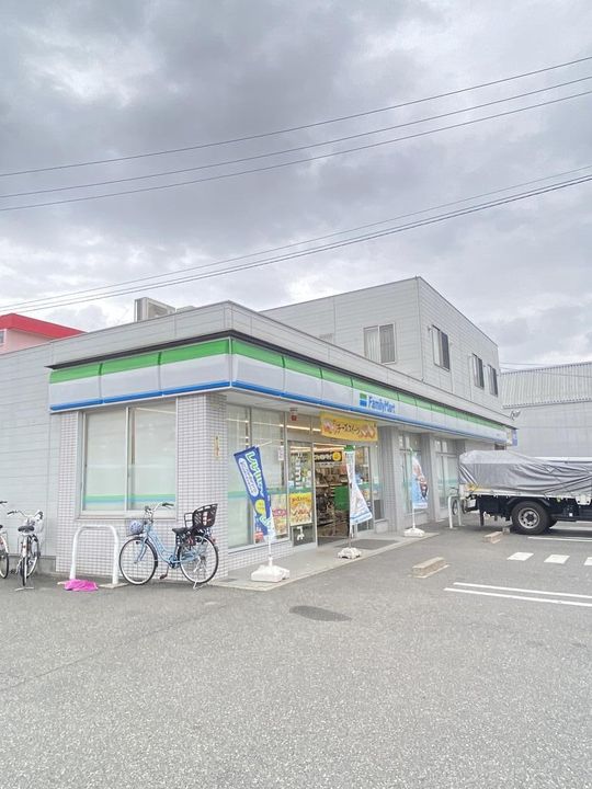 Celeste(セレステ)の周辺