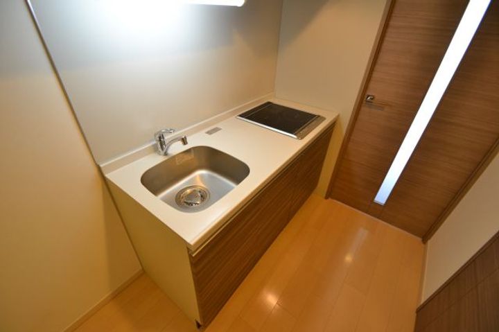 アドバンス三宮シュロスのキッチン