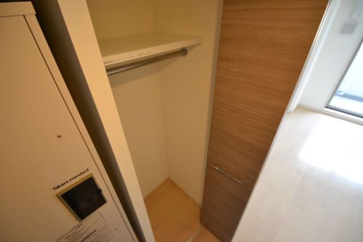 アドバンス三宮シュロスの内装