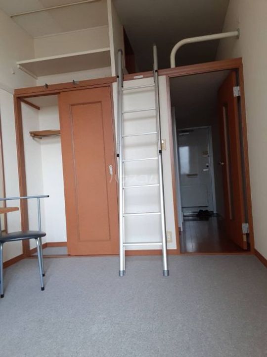 レオパレスかすやの内装