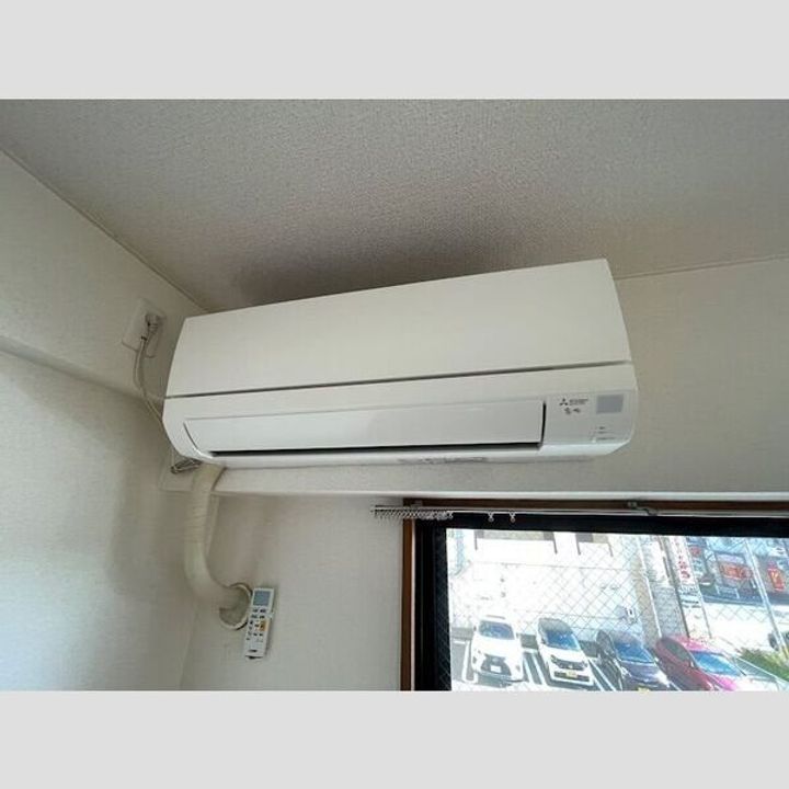 浅井ビルの内装