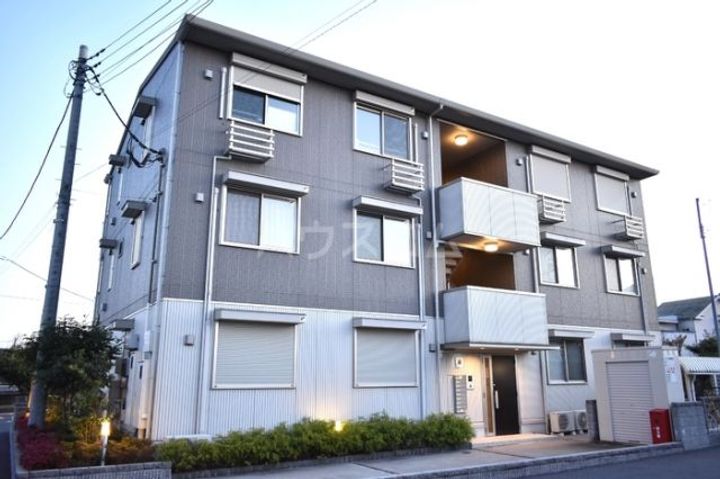 エスポワールIの外観