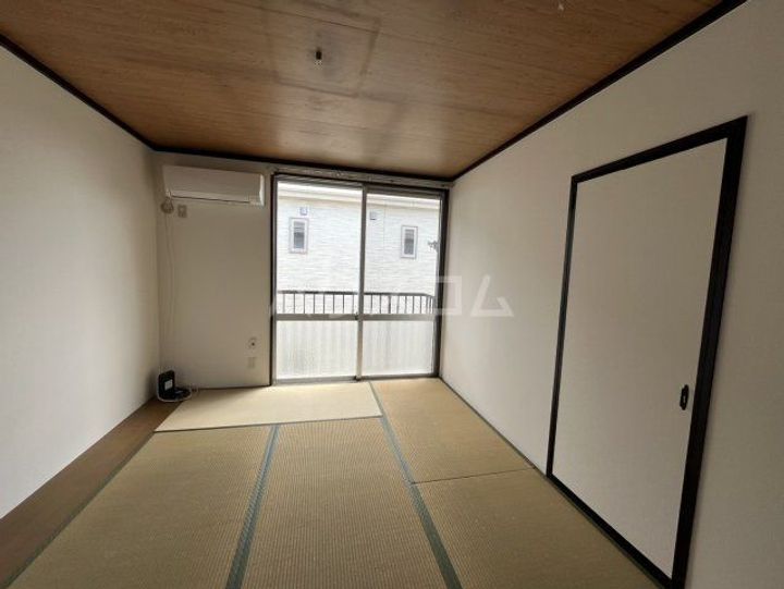 ハイツ小笠原Bの内装