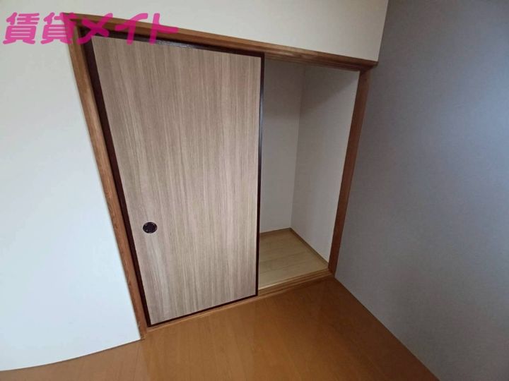 ハイツ白子本町1号館の内装