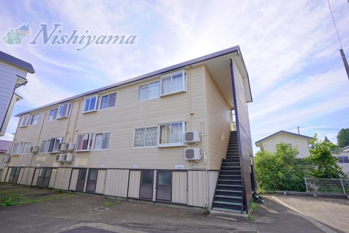 ニューフラワーハウスの外観