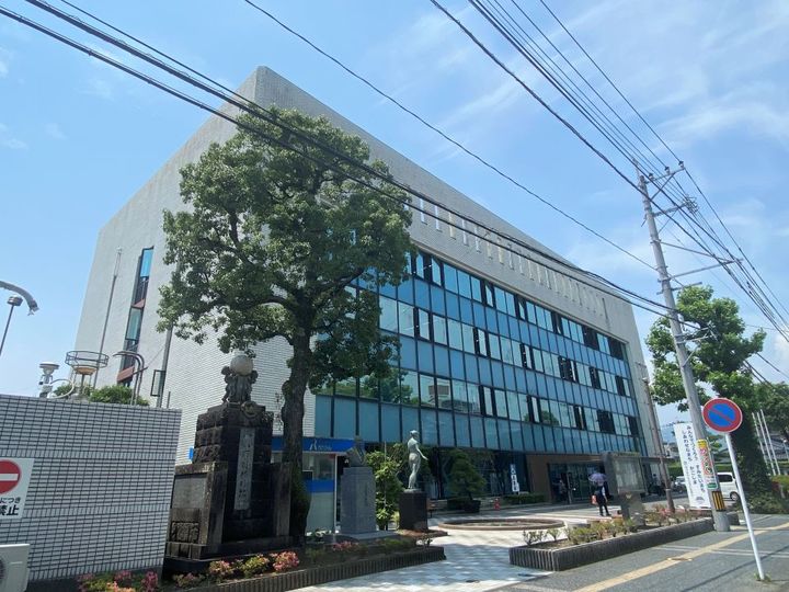 オーガスタの周辺