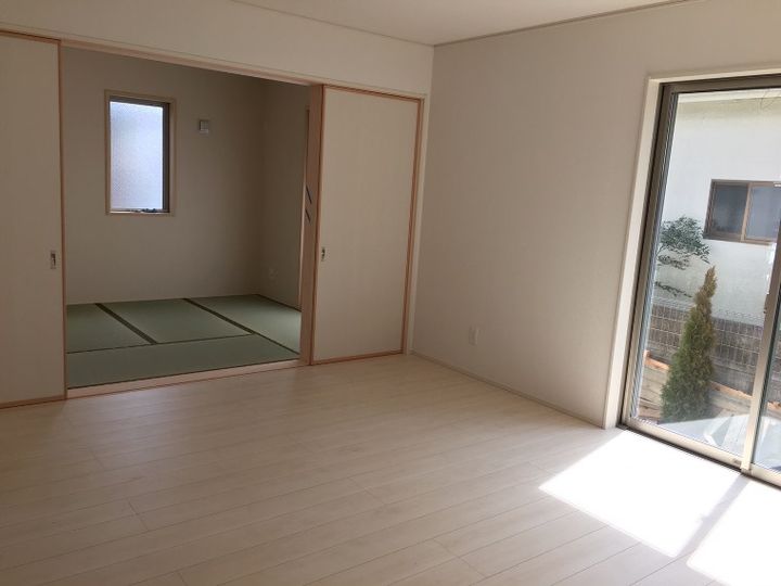 東京都小平市鈴木町2(一戸建)の賃貸物件の居間