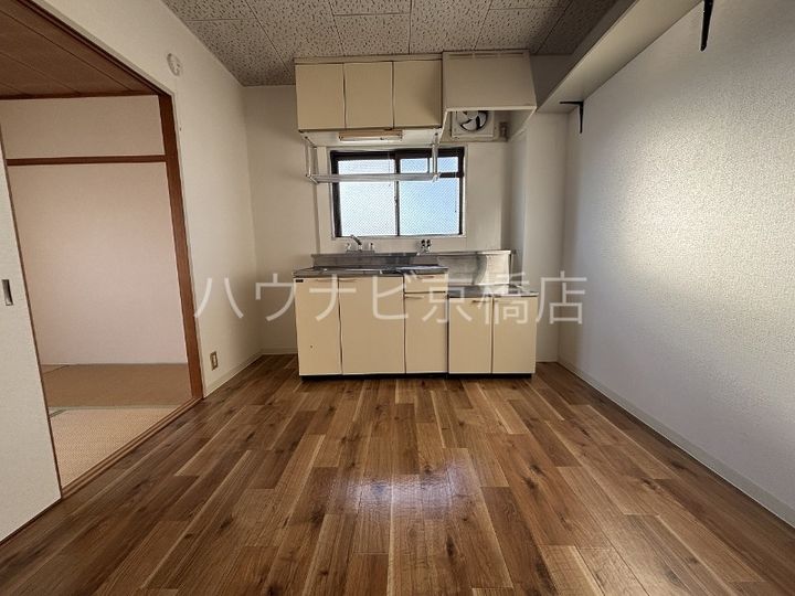 大阪府大阪市旭区中宮3(マンション)の賃貸物件の居間