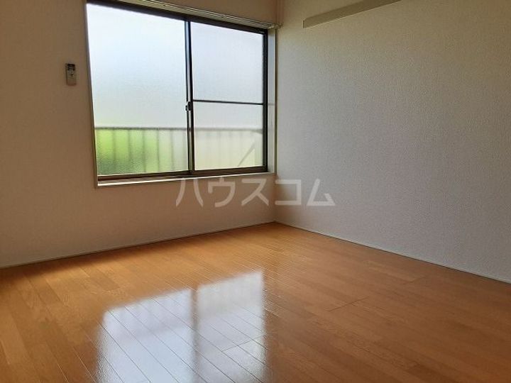 第2コーポ山路の居間