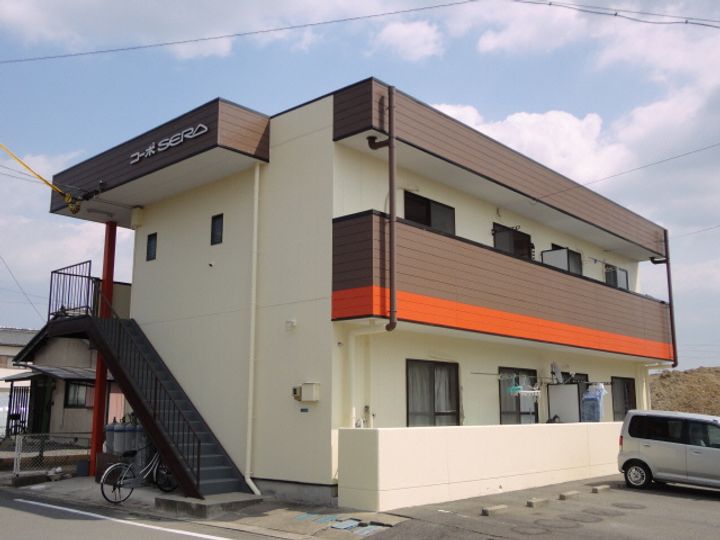 コーポセラの外観