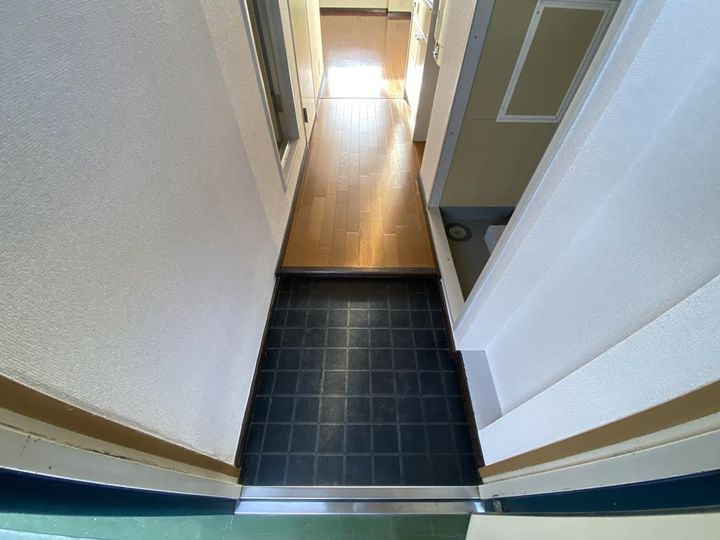 セントヒルズ仙台A棟の玄関