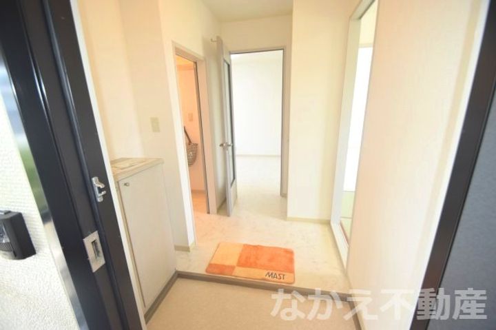 徳島県阿南市見能林町西内(アパート)の賃貸物件の玄関