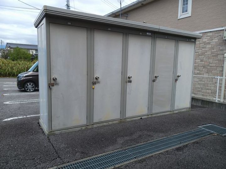 ヘイムランドさく花園 Bの内装