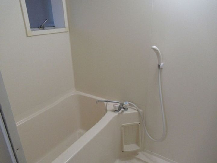 サンジェルマン富田町の風呂