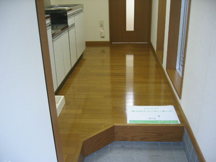 ヒルホークの玄関
