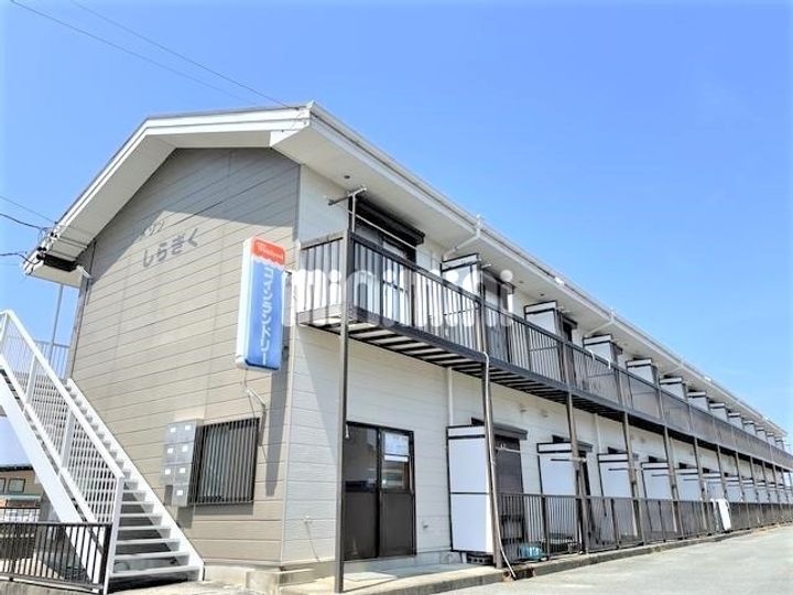メゾンしらぎくの外観