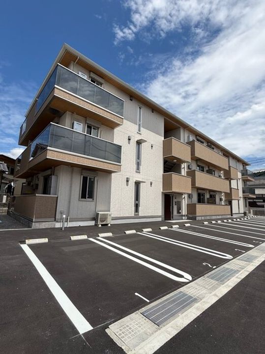 エレガンス パレスの外観