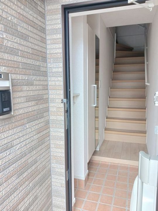 兵庫県豊岡市九日市上町(アパート)の賃貸物件の玄関